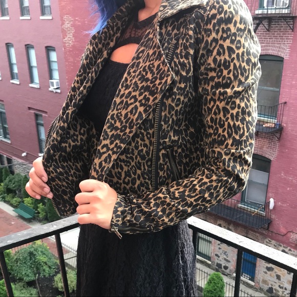 Urban Outfitters Jackets & Blazers - Silence + Noise Leopard Moto Cropped Jacket